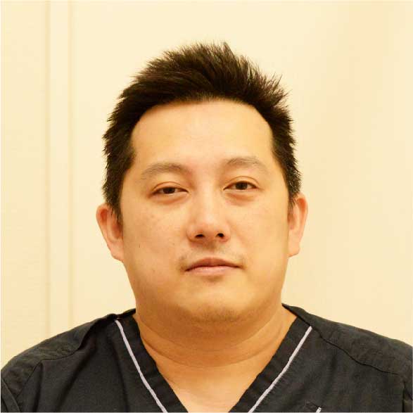 staff_04